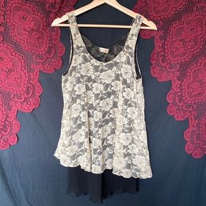 Floral Top - Size L